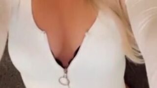 Charlotte Parkes Show Big Tits Erotic Body – Onlyfans Leaks Of !!!