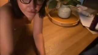 Annabgo Glasses Girl Sex Tape Video Leaked